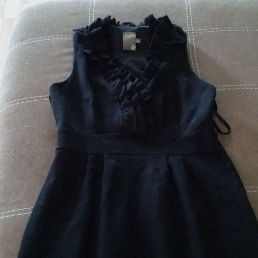Black dress size 2